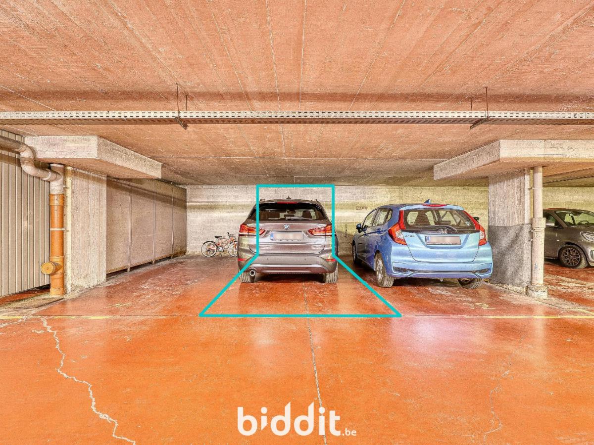 photo 29 du bien Appartements au 3e ét. formant un seul appartement (248m²)