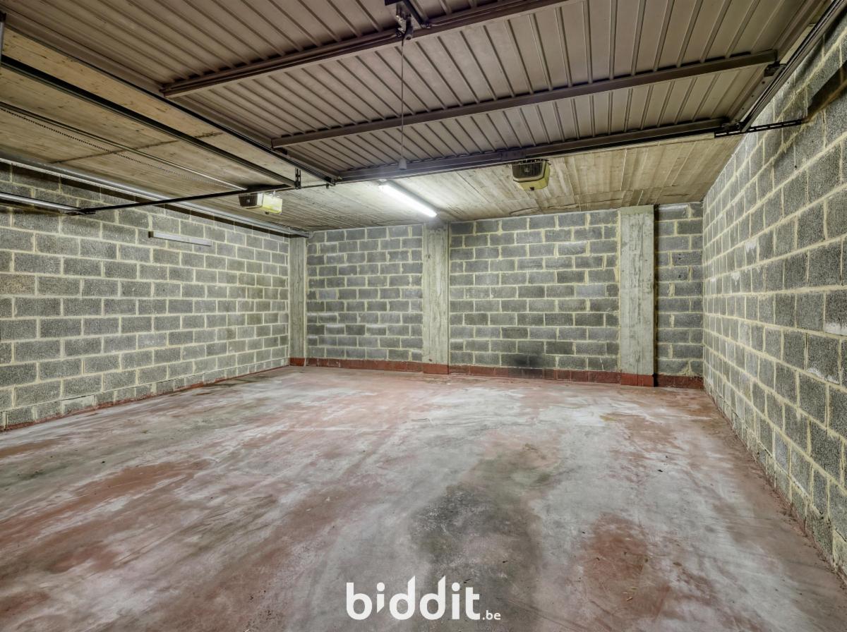 photo 4 du bien Les garages n°s 91 et 92