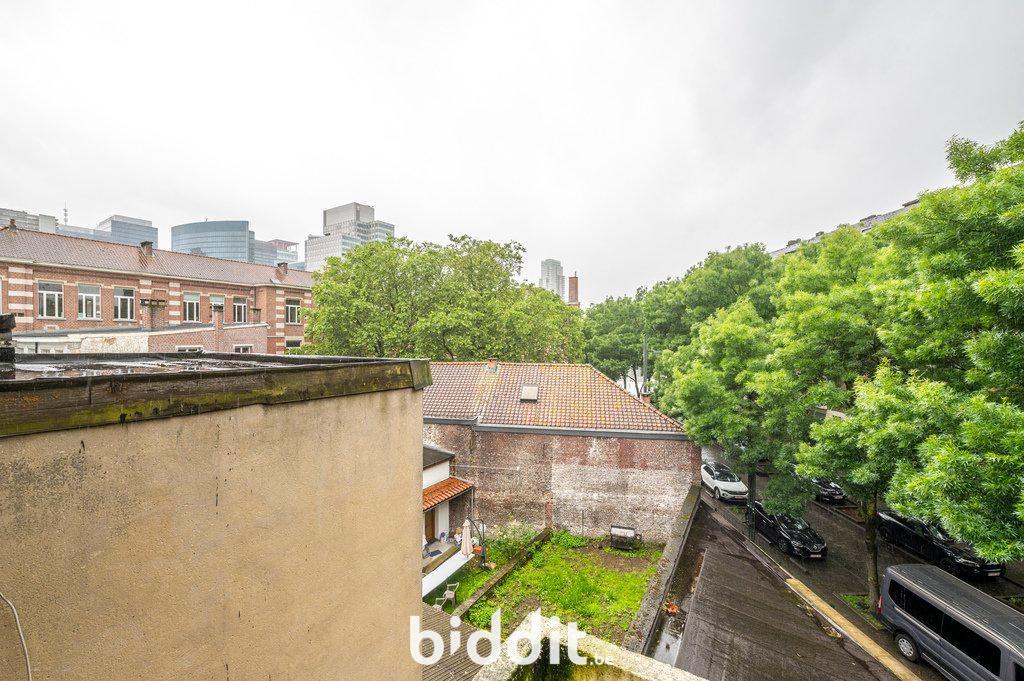 photo 13 du bien Lot 1 : Appartement rdc et 2 caves + garage au rdc. (lot 2)