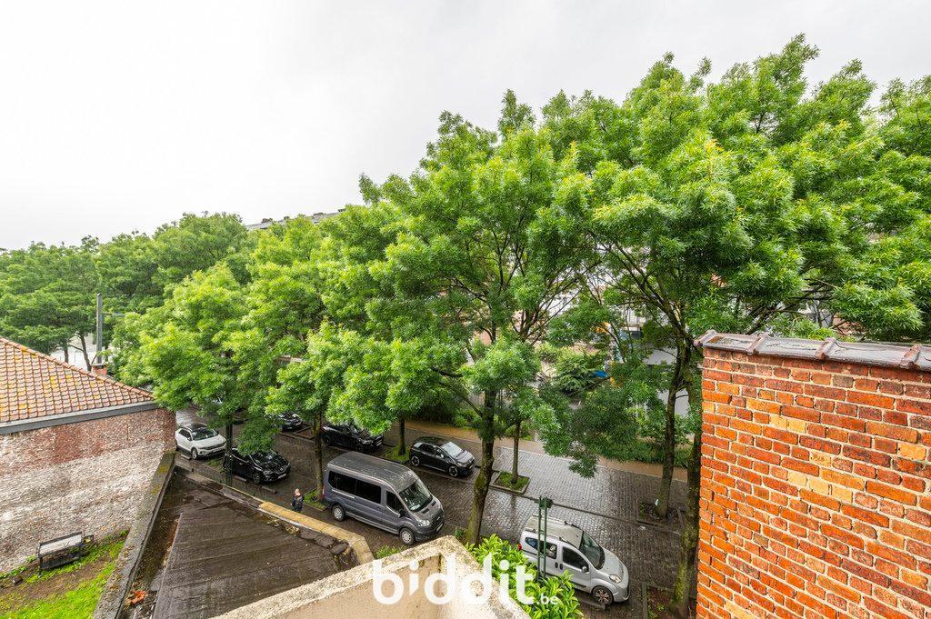 photo 14 du bien Lot 1 : Appartement rdc et 2 caves + garage au rdc. (lot 2)