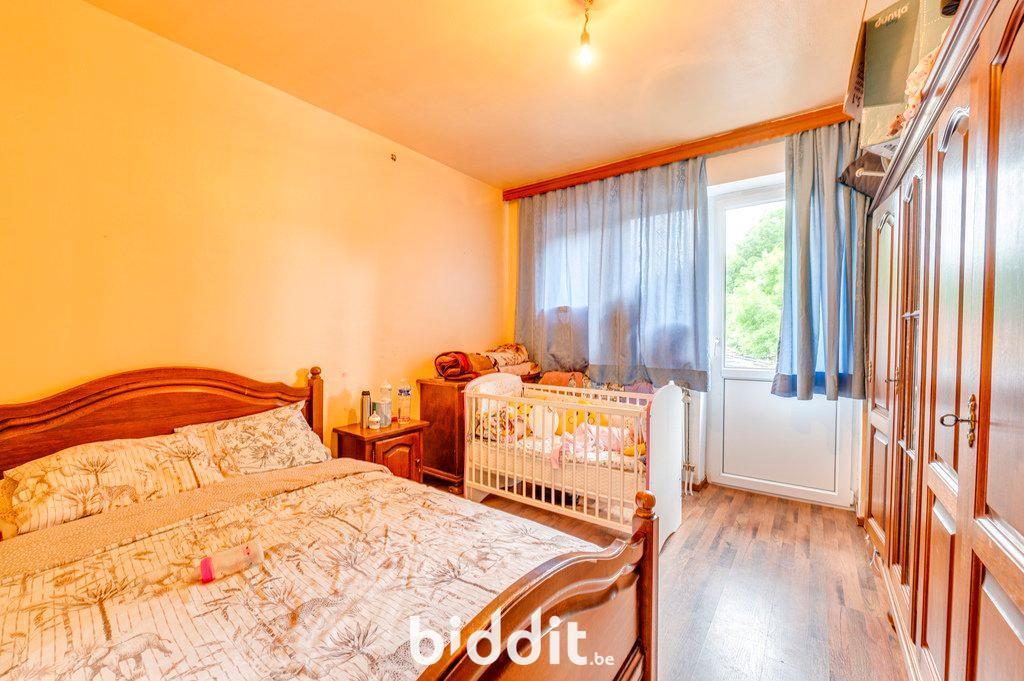 photo 6 du bien Lot 4 : Appartement au 2e ét., 1 cave + gar. au rdc (lot 2)