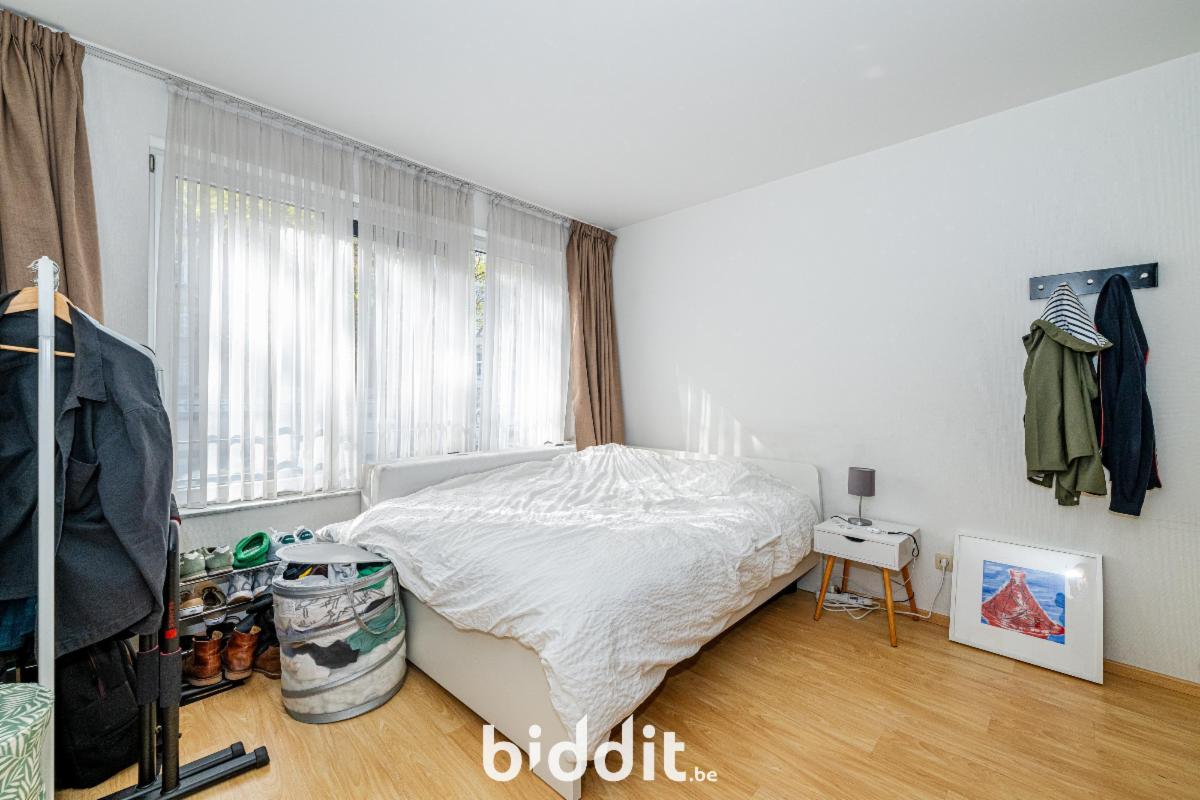 photo 12 du bien appartement D n° 14, dble place de parking et un débarras 