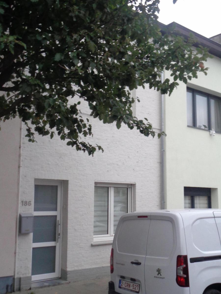 photo 2 du bien BEL MAISON MITOYENNE AVEC 3 (4) CHAMBRES